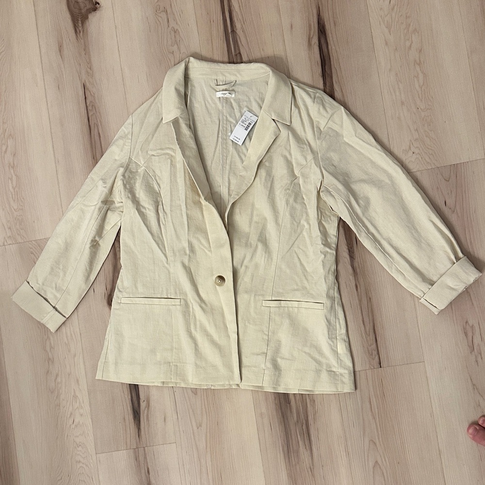 NWT Maurices Cream Linen Look Blazer
